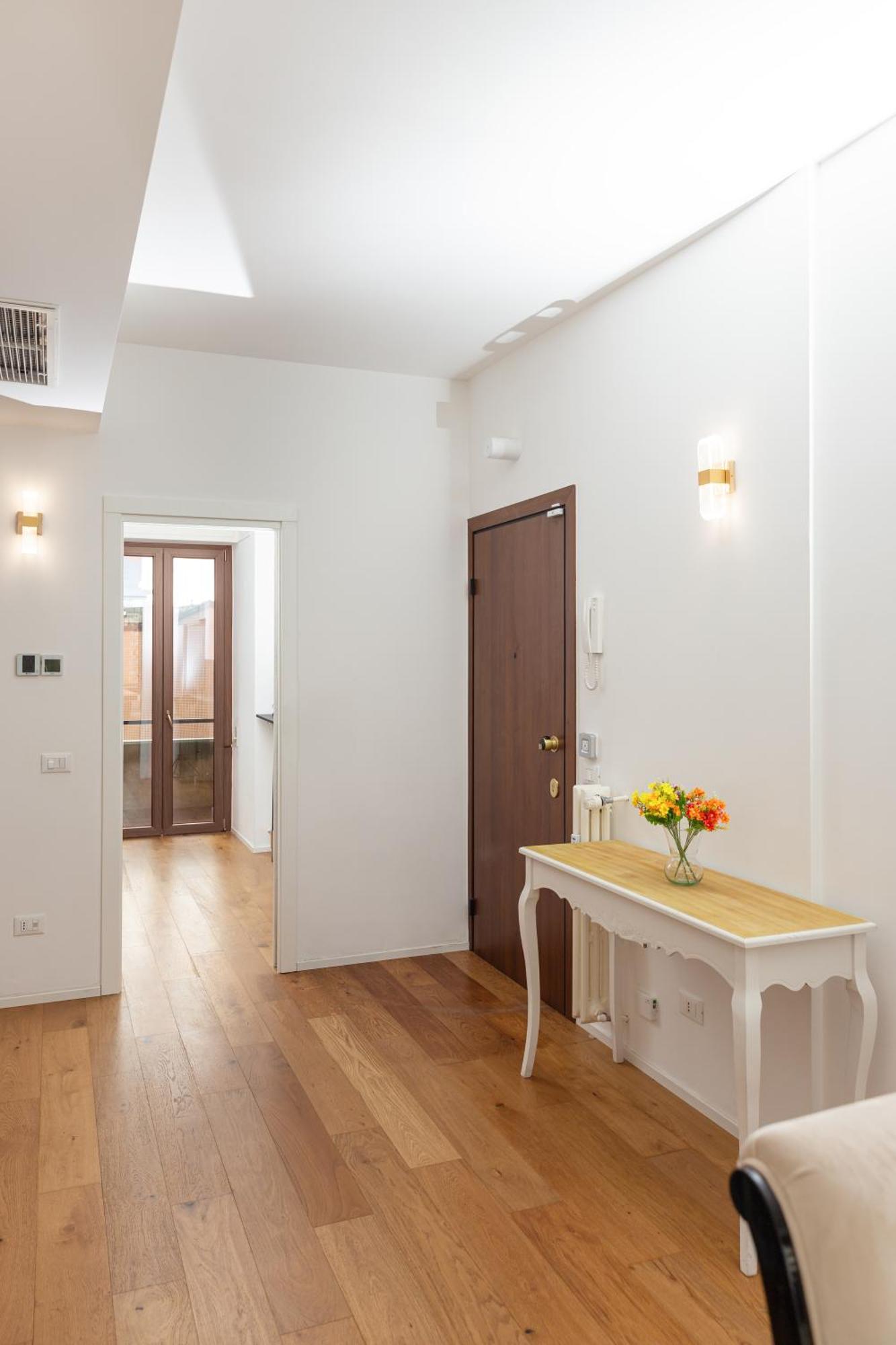 Free Parking - 5 Star - Sauna Luxury Appartamento Milano